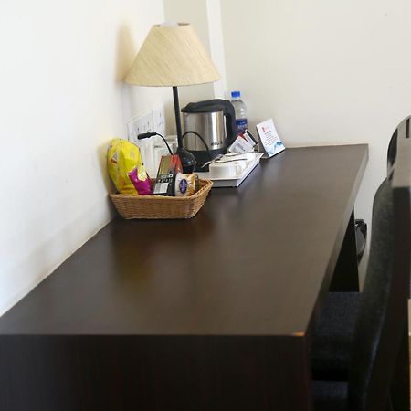 Hotel Yamuna Adur Екстер'єр фото